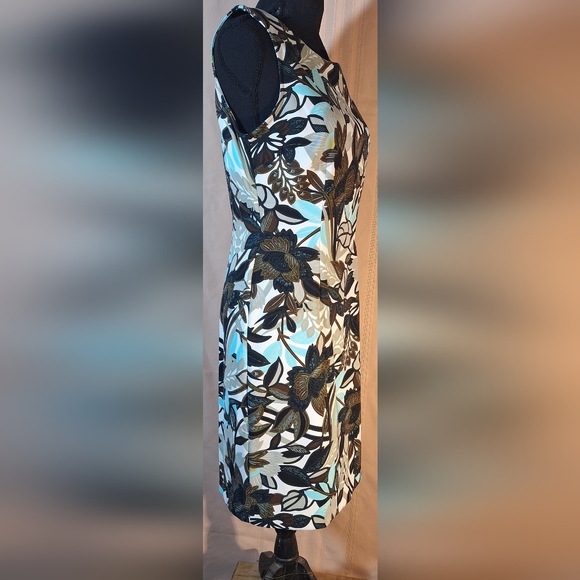 CONNECTED APPAREL Floral Sleeveless Midi Dress - Picture 2 of 7